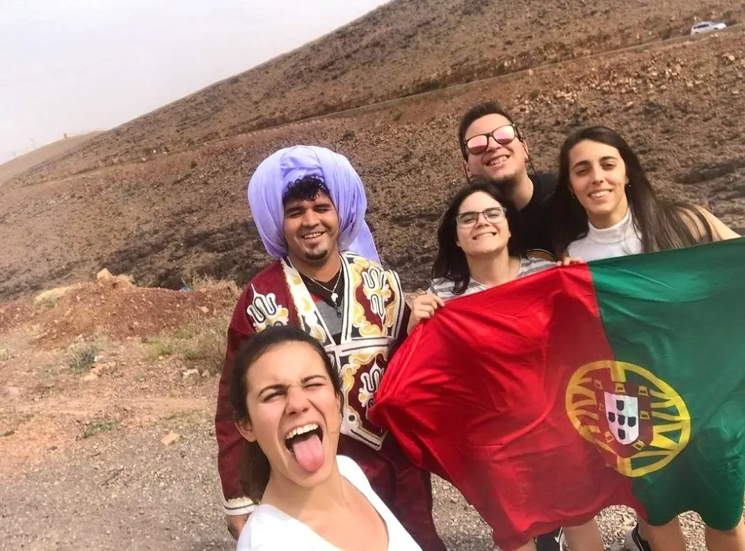 Best way to travel from Portugal to Morocco booking a direct flight to Marrakech for a desert tour adventure